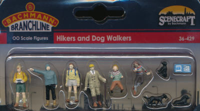 Bachmann Hikers and Dog Walkers box