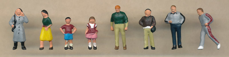 Hornby R7116 Town People